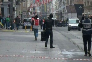 İstiklal Caddesi'nde CANLI BOMBA SALDIRISI!