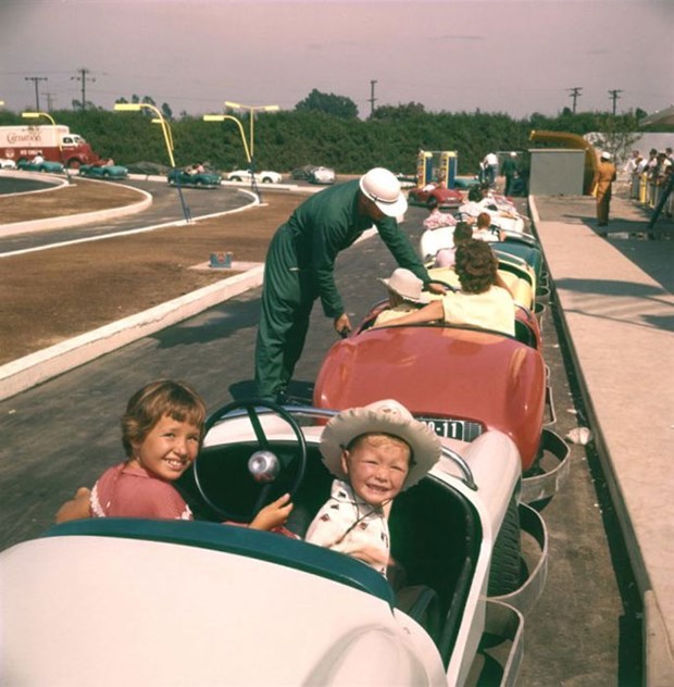  Disneyland'ın tarihi fotoğrafları