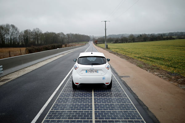 Güneş enerjisini elektriğe çeviren yol 