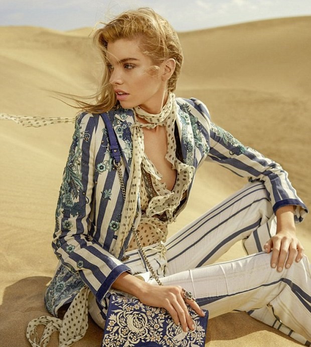 Roberto Cavalli, Avustralya çölünde, Stella Maxwell ve Jordan Barret ile moda çekimleri