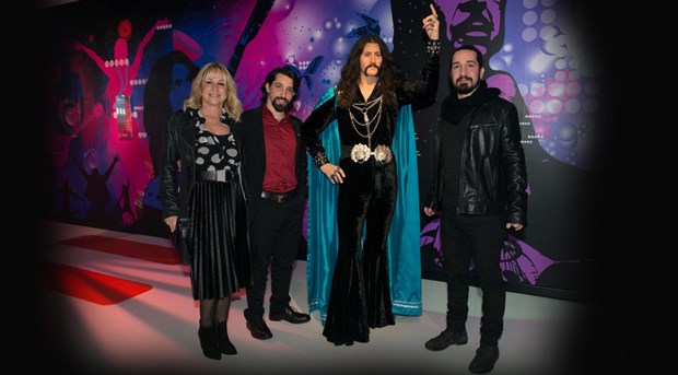 Barış Manço'nun heykeli Madame Tussauds'da