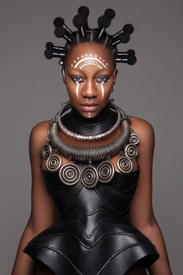 Afro Finalist Koleksiyonu