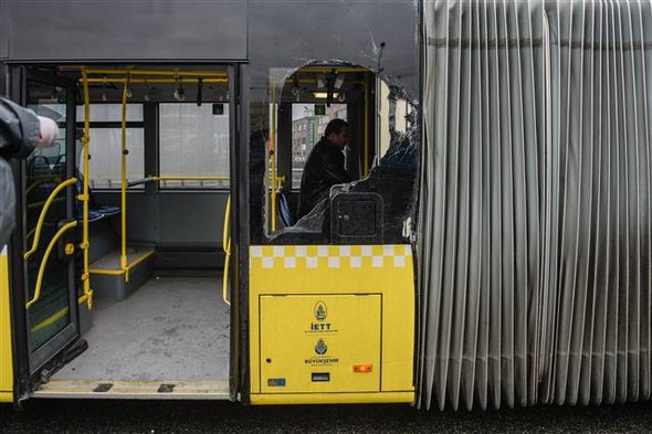 Metrobüste büyük kaza!