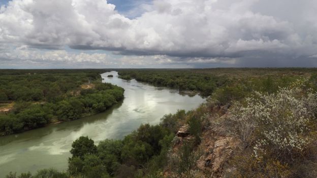 Rio Grande nehri, ABD - Meksika sınırının bir kısmını oluşturuyor