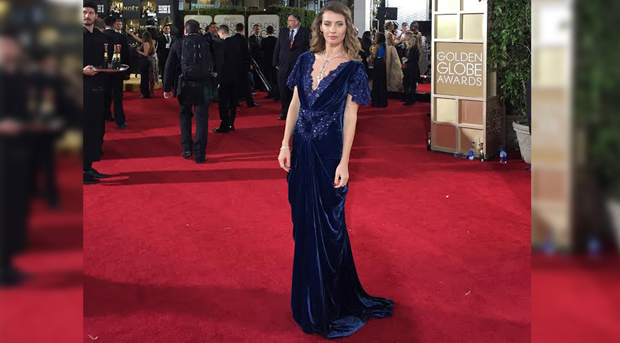 Tuba Ünsal, Golden Globe'ta boy gösterdi.