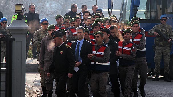 Mahkeme Başkanı sordu!