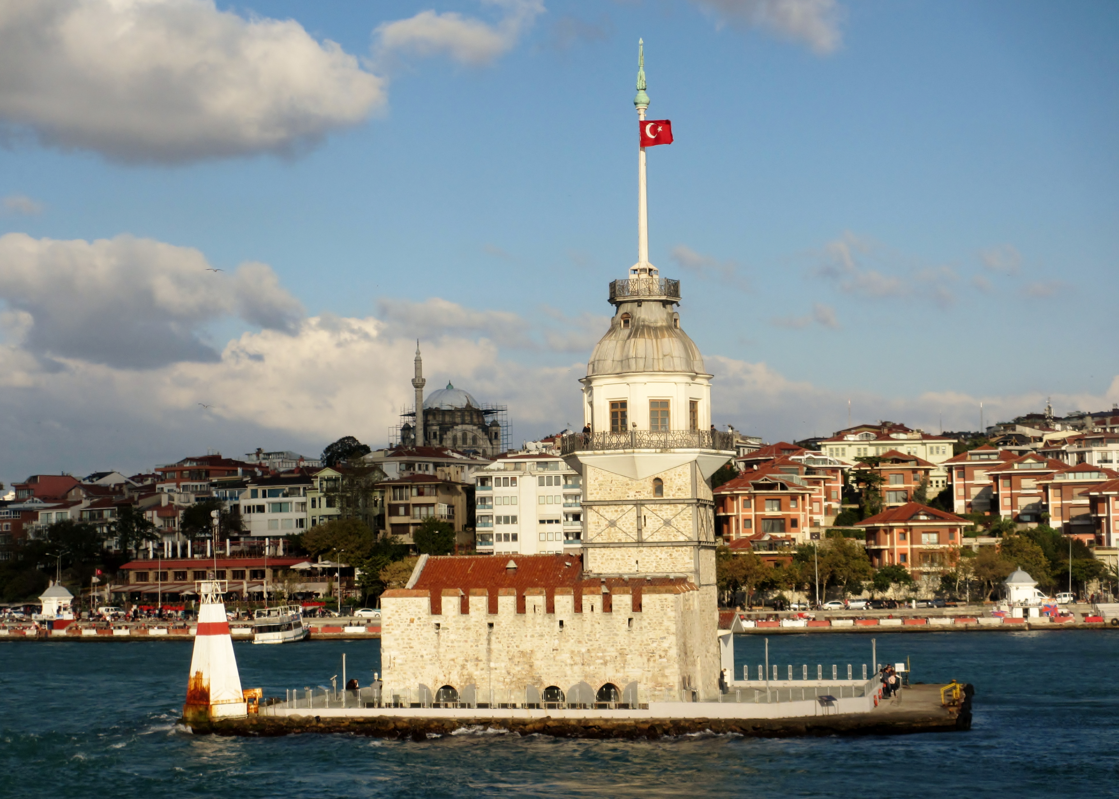İstanbul – Üsküdar Yüzde 4 artış gösterdi. Ortalama metrekare fiyatı: 5,200 TL