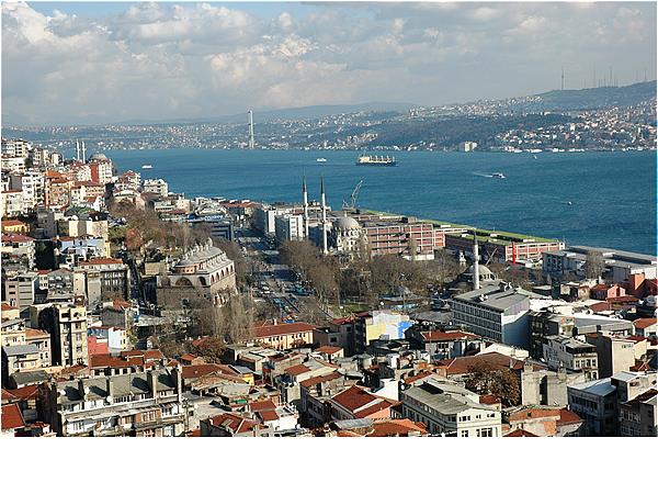 İstanbul - Beyoğlu Yüzde 9 artış gösterdi. Ortalama metrekare fiyatı: 7, 071 TL