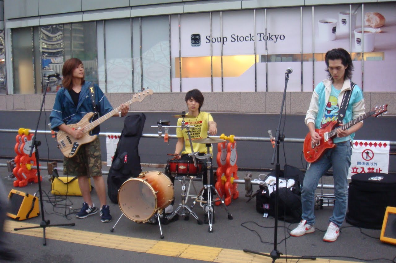 CNBLUE