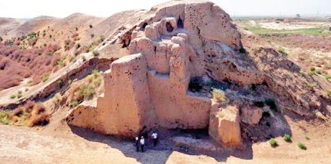 Alparslan’ın mezarının bulunabilmesi için TİKA’nın Merv’de başlattığı ama durdurulan çalışmalardan biri