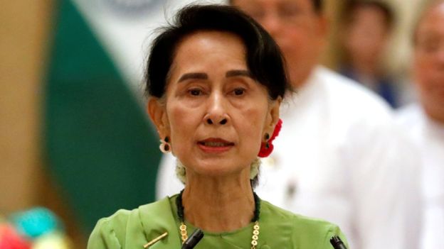 Suu Kyi, yaşanan kriz nedeniyle New York'taki BM Genel Kurulu'na gitmekten vazgeçti