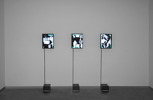 Manfred Mohr, Installation view at bitforms, New York 2006