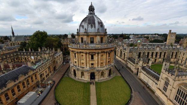 Oxford Üniversitesi, Times Higher Education (THE) 2017 sıralamasında birinci oldu.