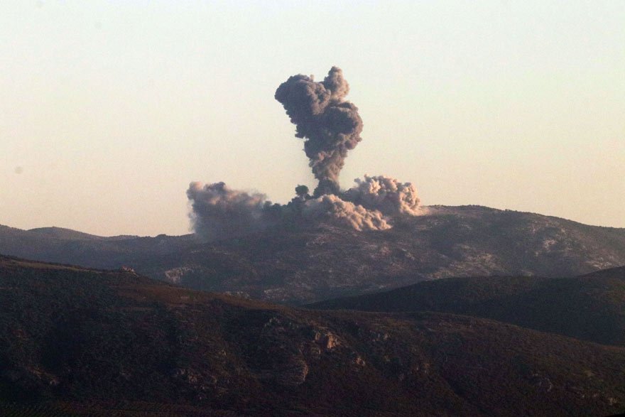 Türk F-16'larının havalanmasının ardından Afrin'de bu görüntüler kaydedildi.
