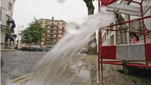 Londra'da yüzde 25 oranında su kaybı var.