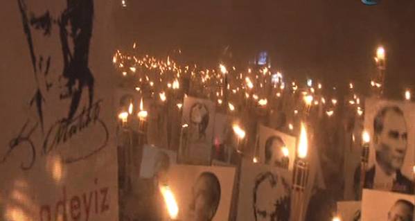 Beşiktaş'ta Ata'ya saygı yürüyüşü düzenleniyor