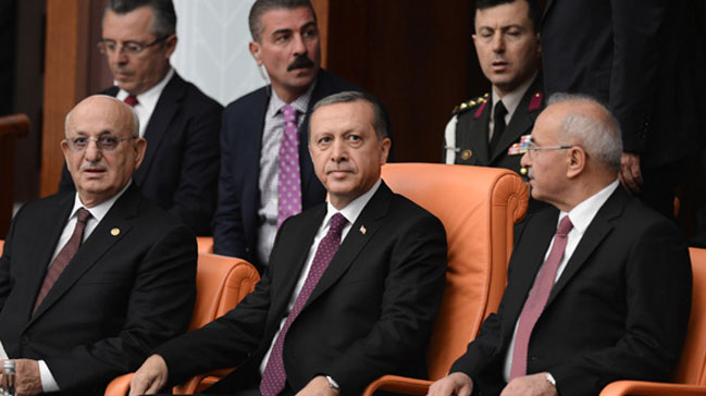 Cumhurbaşkanı Erdoğan'dan yemin krizi ile ilgili yanıt