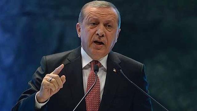 Erdoğan, Bülent Arınç’ın “Dolmabahçe Mutabakatı’nı biliyordu” sözlerine, “Benim müsaademle yapıldığının iddia edilmesi dürüst bir hareket değildir” yanıtını verdi.