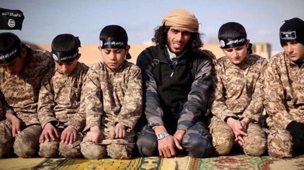ABD'de yapılan bir araştırmaya göre geçen yıl IŞİD saflarında savaşırken ölen çocukların sayısı tahminen önceki yılın iki misline çıktı.