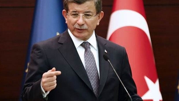 Başbakan Ahmet Davutoğlu, bugün İran'a yapacağı ziyaret öncesi Şırnak'a geldi.