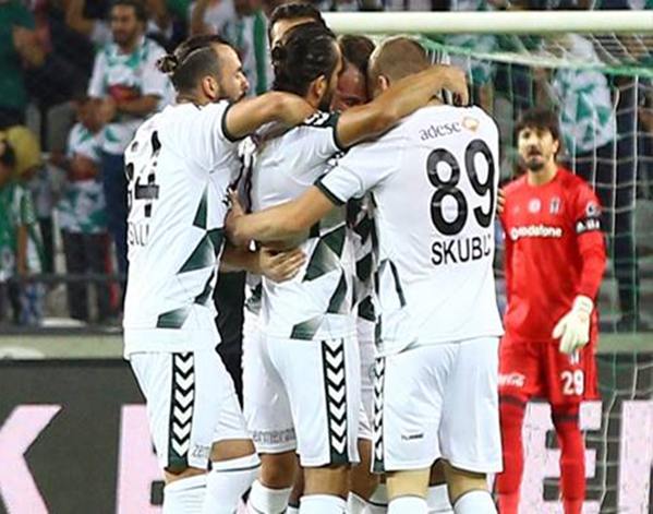 Spor yazarları, Beşiktaş'ın Konyaspor ile 2-2 berabere kaldıkları mücadeleyi değerlendirdiler.