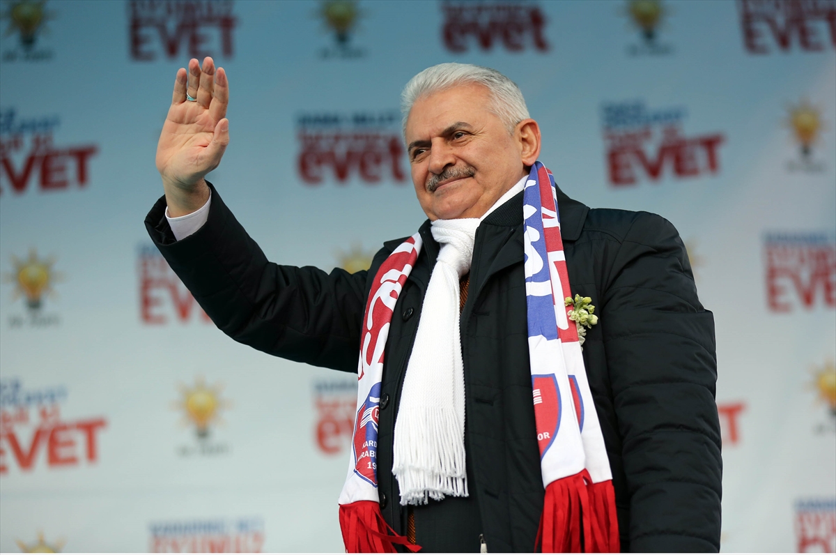 Başbakan Yıldırım: "Tarafsız CHP'ye bak"