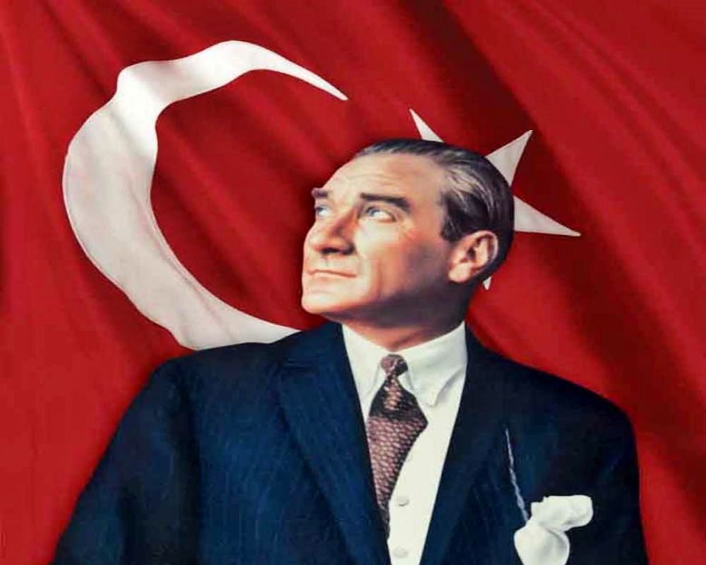Hinşteyn'den Atatürk'e övgü