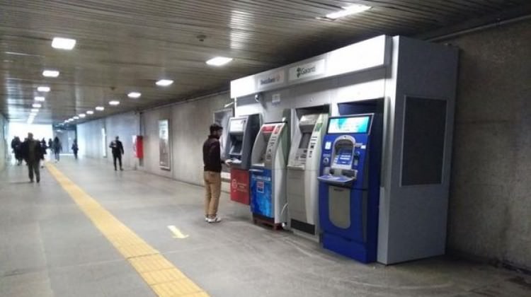 ATM'ler metroya döndü