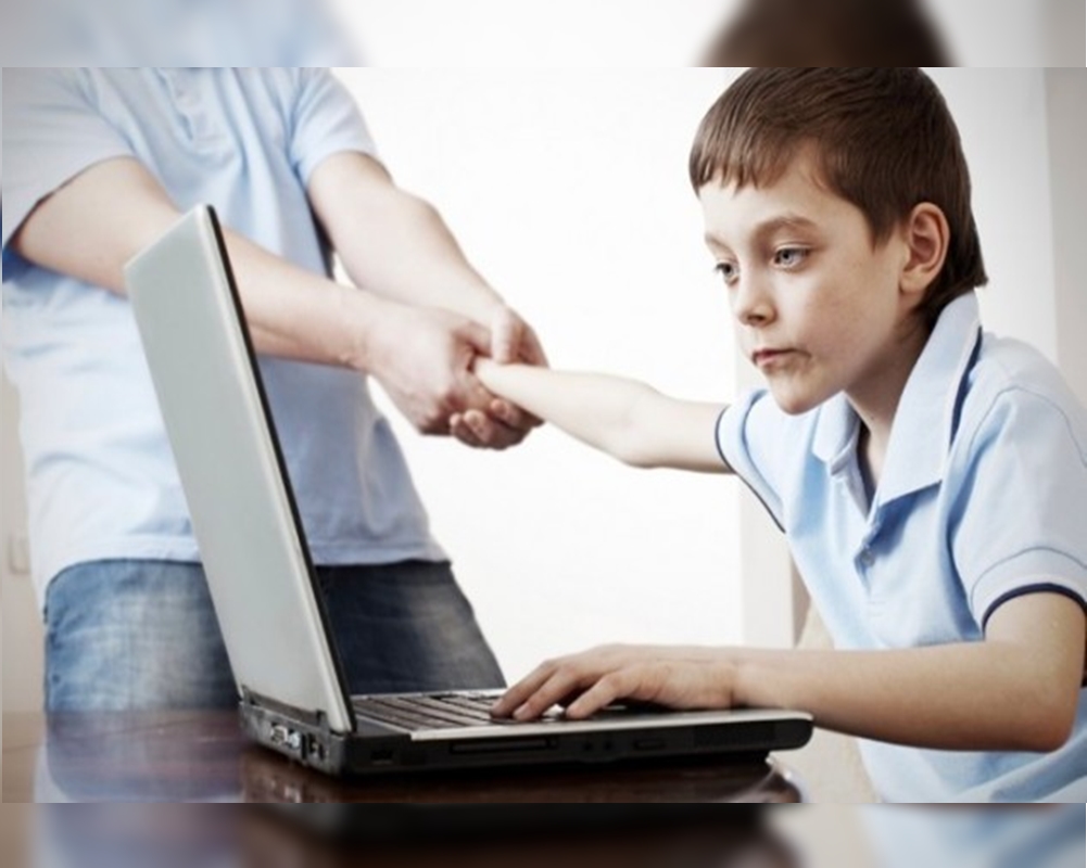 Çocuklarda internet bağımlılığı