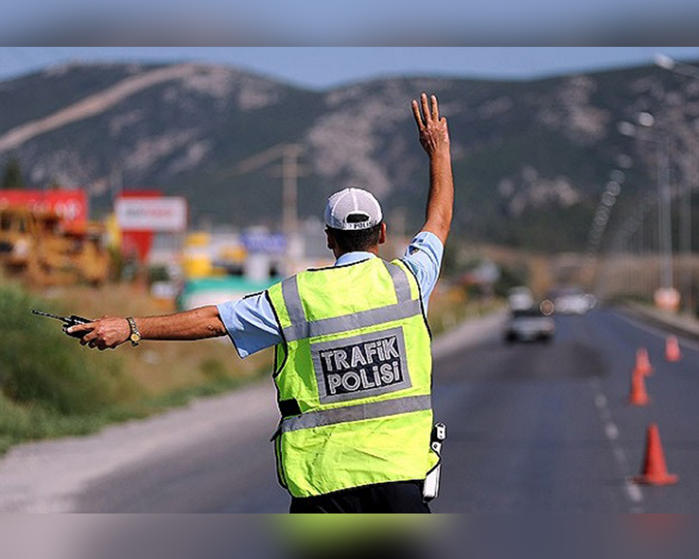 Türkiye'nin 81 ilde eş zamanlı trafik kontrolü gerçekleştirildi.