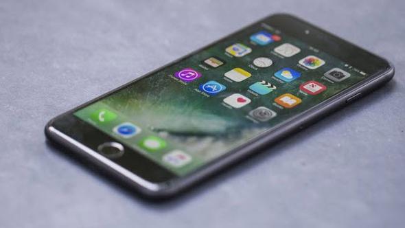 iPhone 8'den kötü haber