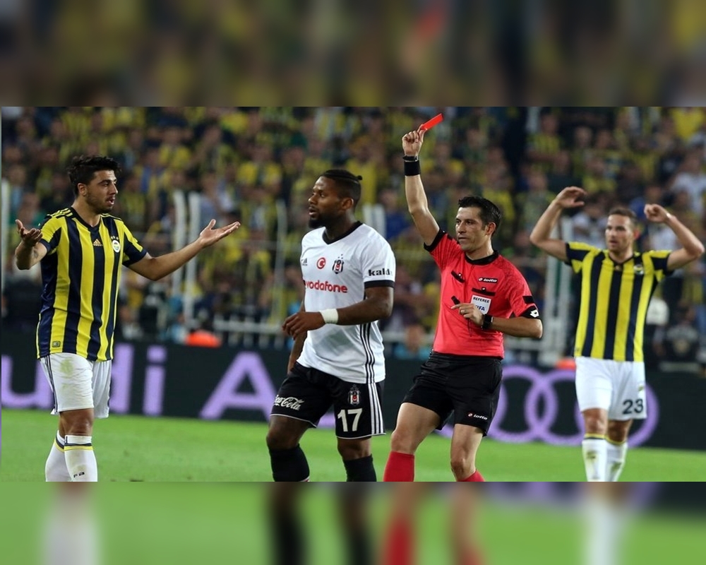 Beşiktaş, Fenerbahçe