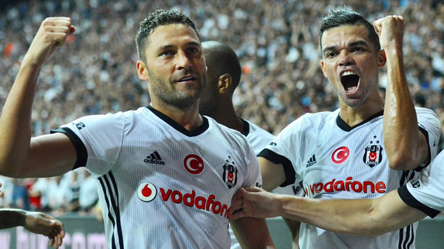 Pepe ve Tosic korkuttu