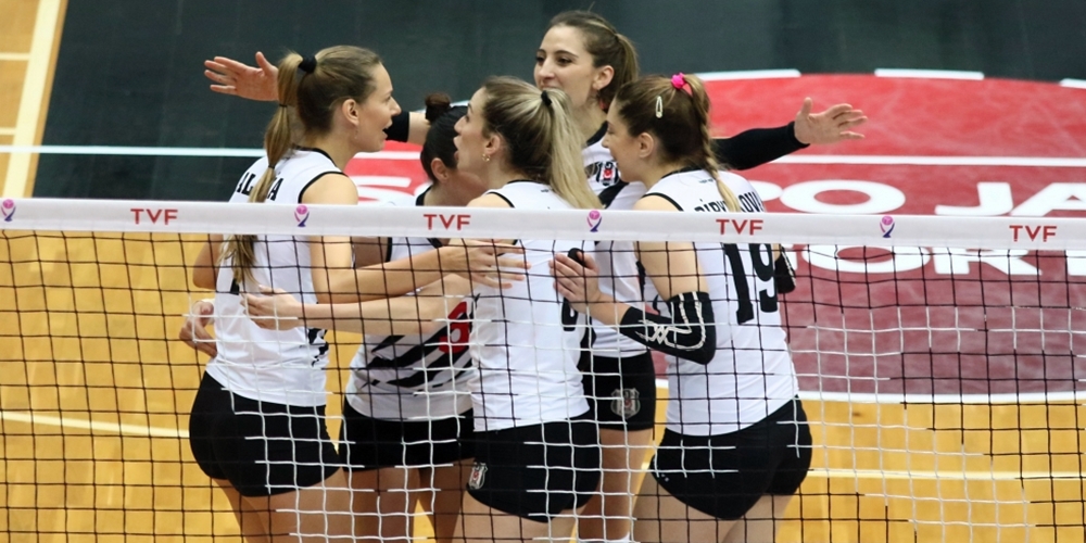 Beşiktaş 3 - Halkbank 2