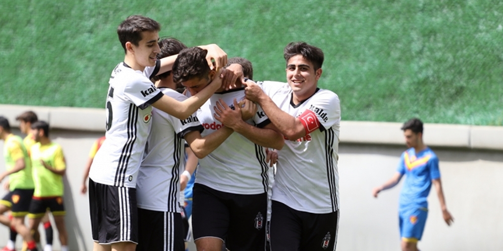Beşiktaş U-17 Akademi Takımı